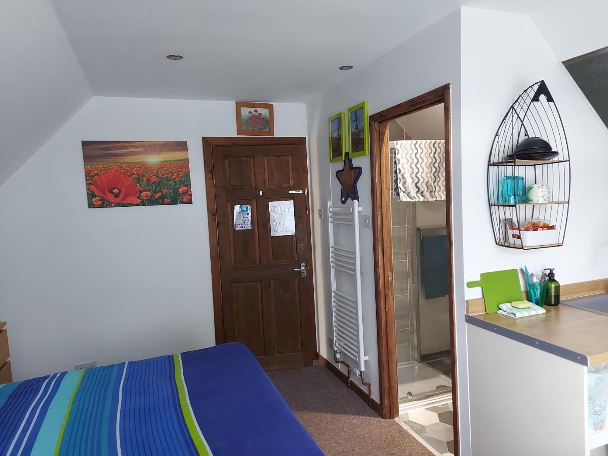 Chezzas Homestay Poole Zewnętrze zdjęcie