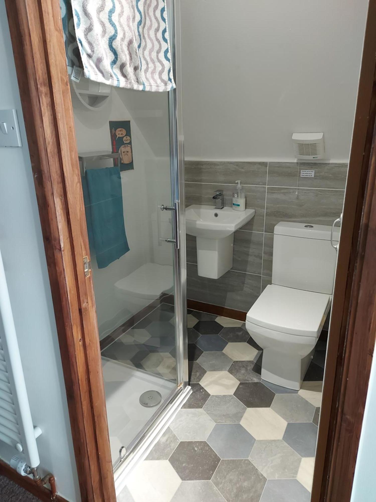 Chezzas Homestay Poole Zewnętrze zdjęcie